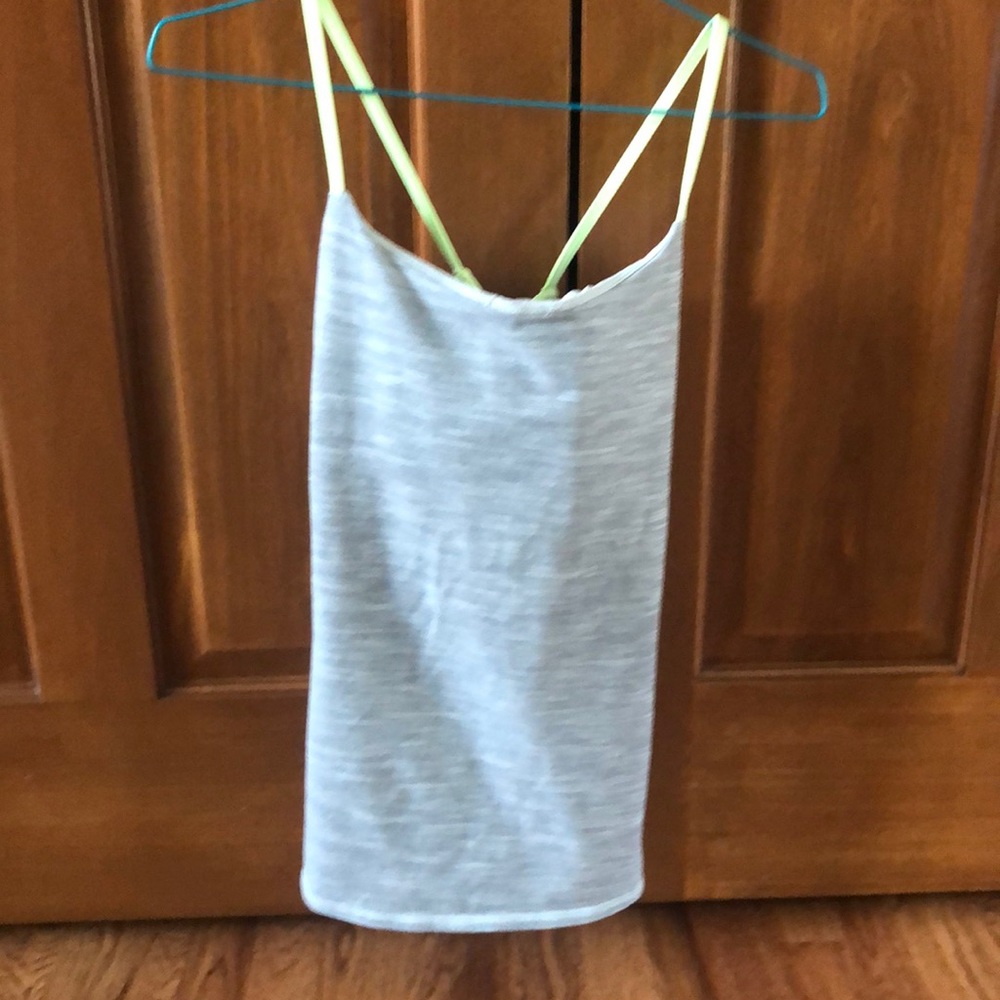 Lululemon tank